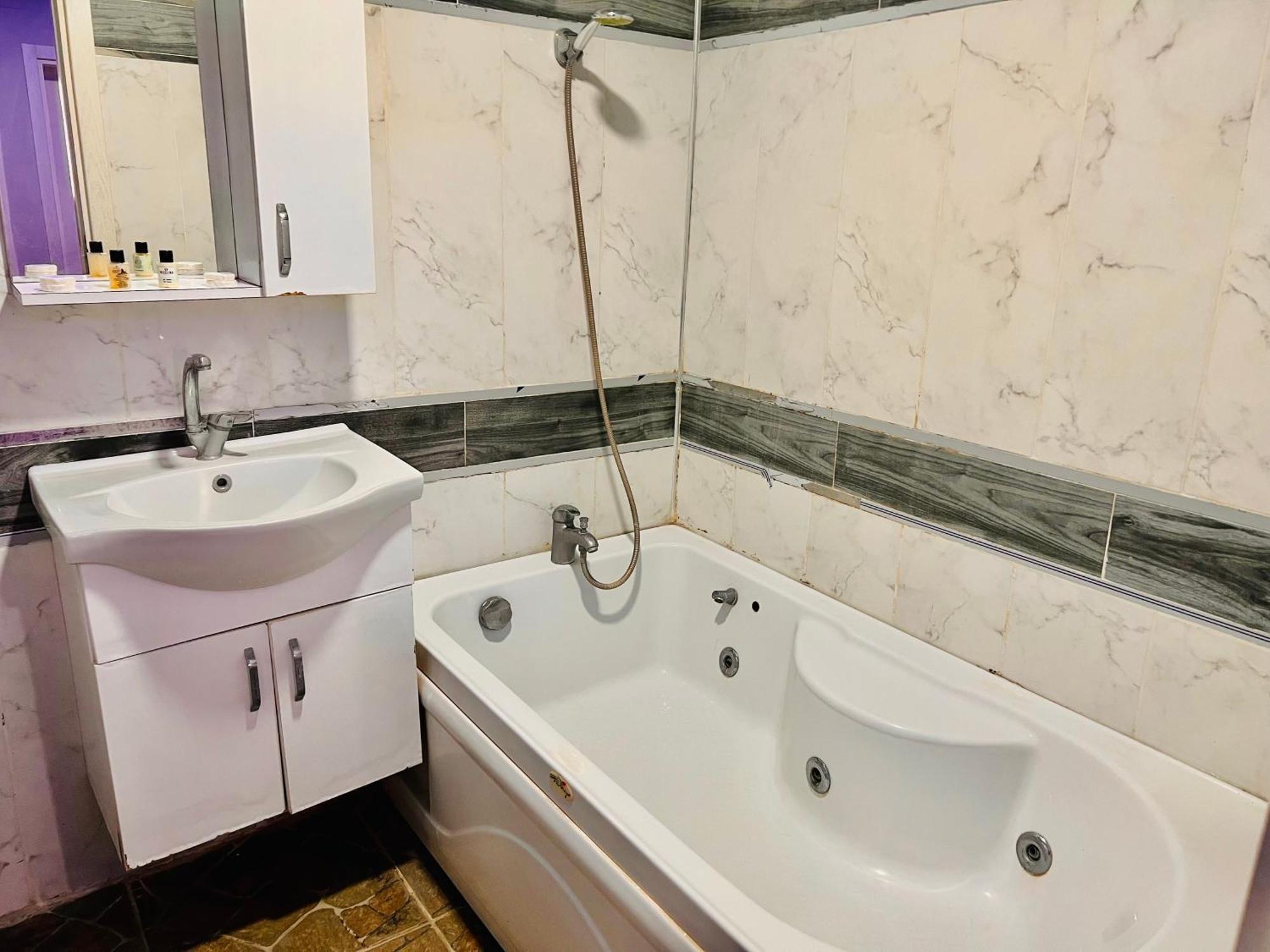 Otel Grand Sami Stambuł Zewnętrze zdjęcie
